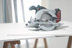 Аккумуляторная дисковая пила Metabo KSA 18 LTX