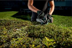 Аккумуляторный кусторез Metabo AHS 18-55 V LiHD 2x4.0 Ач