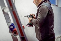 Акумуляторний ударний шуруповерт Metabo SB 18 L BL