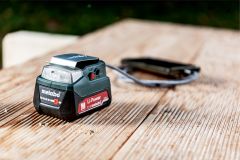 Аккумуляторный адаптер Metabo PowerMaxx PA 12 LED-USB