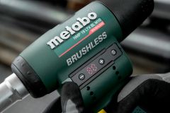 Акумуляторний заклепувальний пістолет для різьбових заклепок Metabo NMP 18 LTX BL M10 Каркас