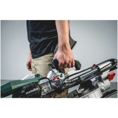 Пила торцювальна Metabo KGS 305 M Set