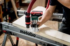 Акумуляторний  кромковий фрезер Metabo FMV 18 LTX BL 8 каркас