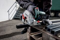 Акумуляторна дискова пилка по металу Metabo MKS 18 LTX BL 58 FS SET каркас