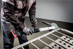Аккумуляторная шлифовальная машина для узких мест Metabo KNSVB 18 LTX BL 150 каркас