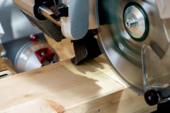 Торцовочная пила Metabo KGSV 216 MC