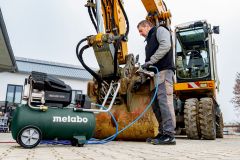 Компрессор Metabo Basic 400-50 V